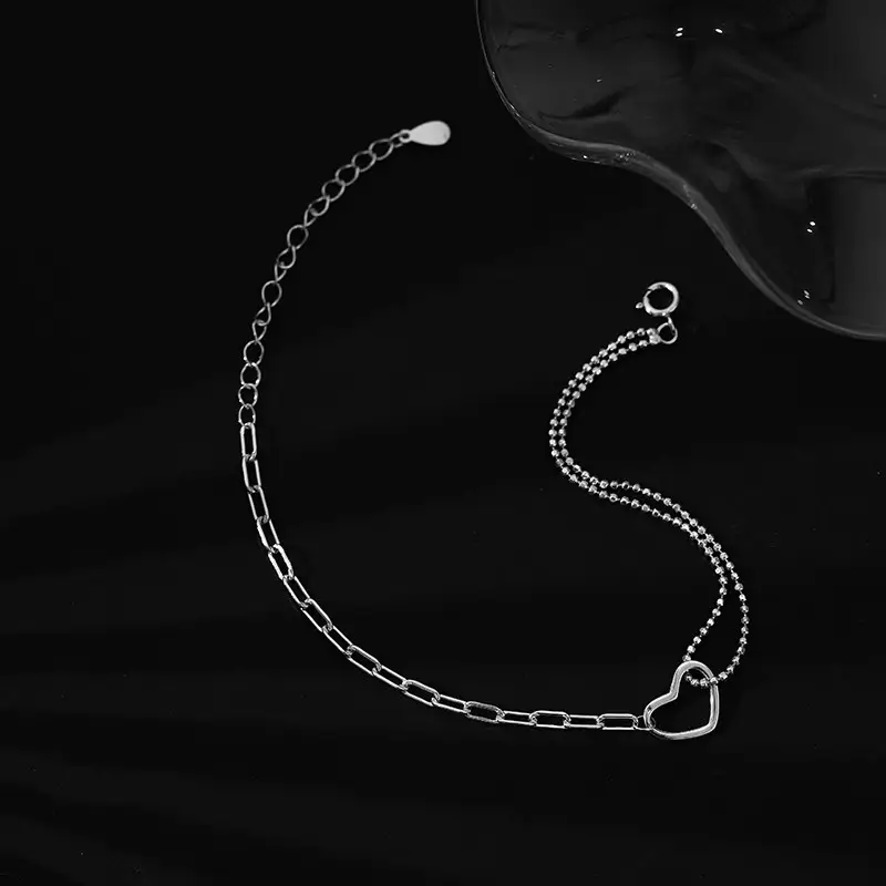 Women's Simple And Advanced Sterling Silver Heart Bracelet