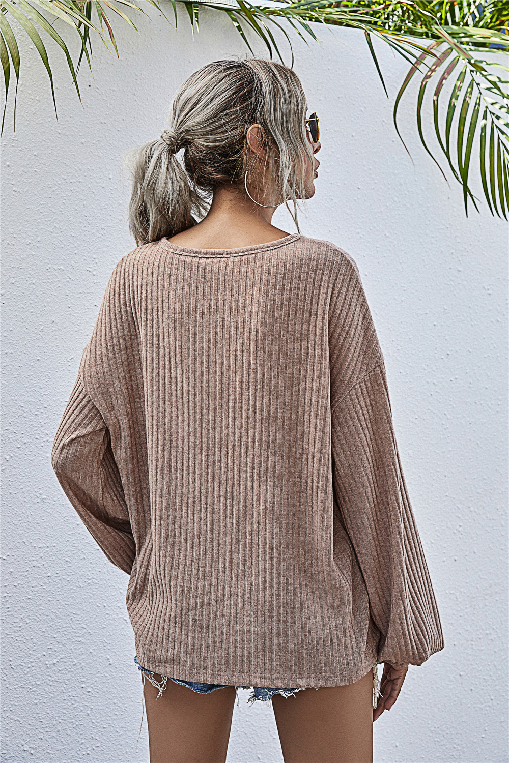 Title 3, Round Neck Lantern Sleeve Casual Pit Knit Top