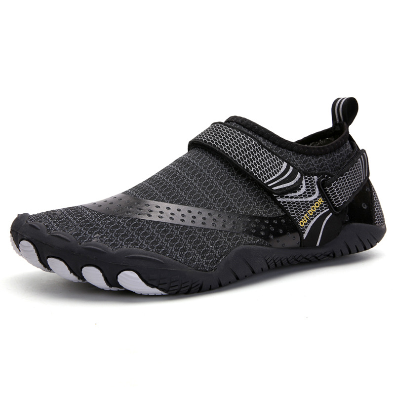 Title 6, Five fingers hiking shoes