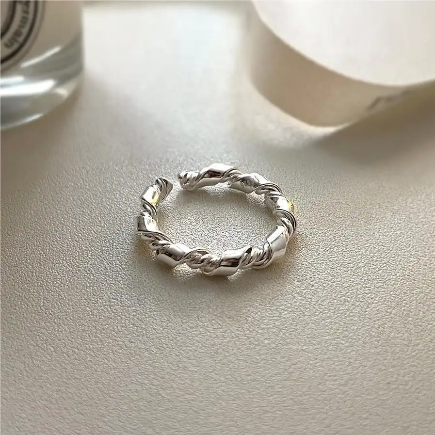 925 Sterling Silver Hand Knot Ring