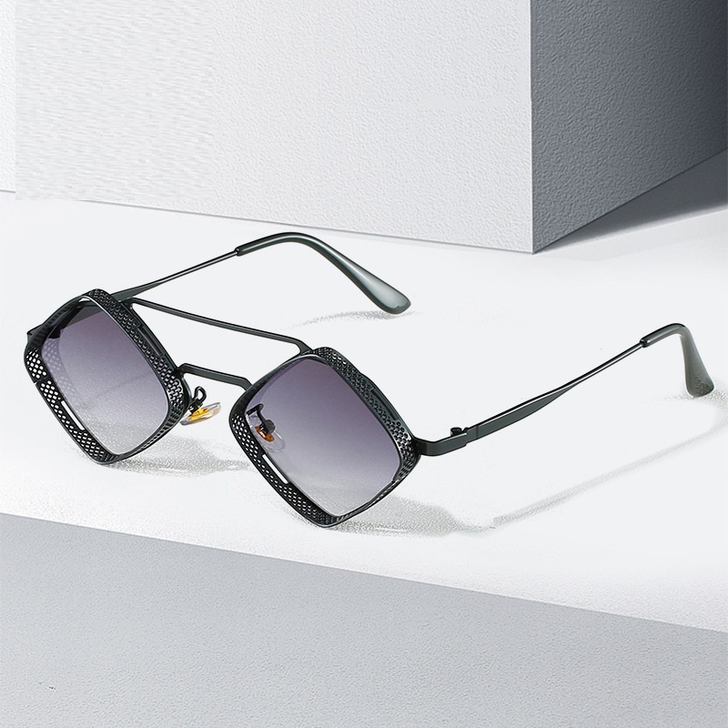 Vintage New Punk Diamond Small Frame Sunglasses - Image 7