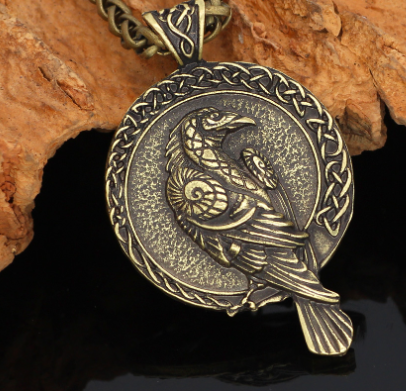 Pendant Blackbird Celtic Crow Necklace (Ancient silver