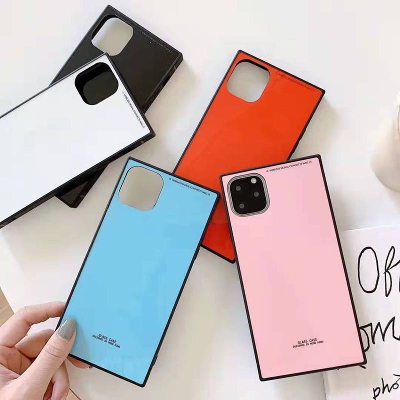 Funda cuadrada integral suave simple para celular