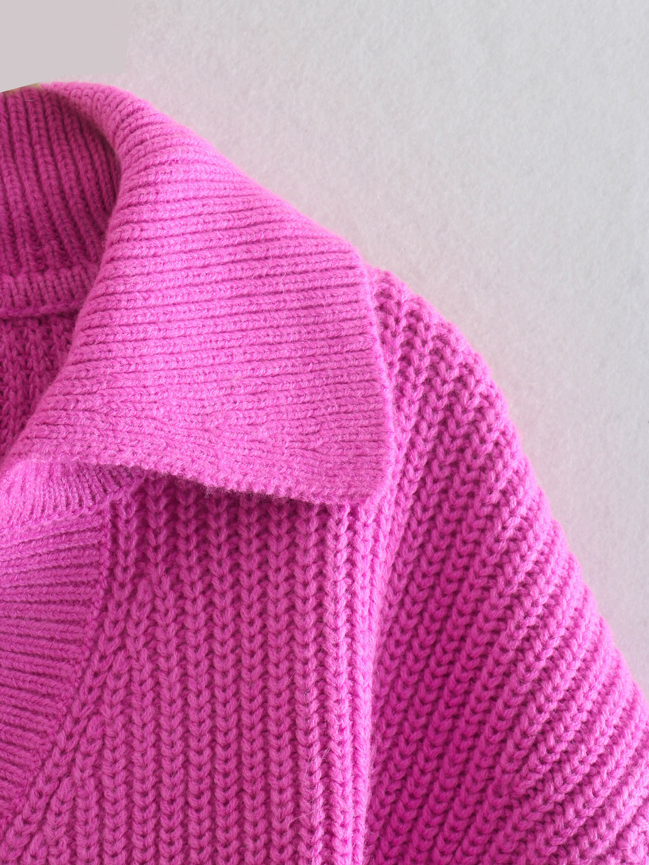 Women's Temperament V-neck Loose Casual Long-sleeved Sweater