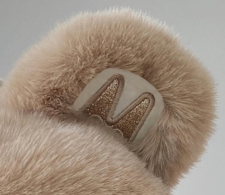 Women's Autumn And Winter Cute Plush Bonnet Thick Warm Scarf Gloves Three-piece Set - Image 13