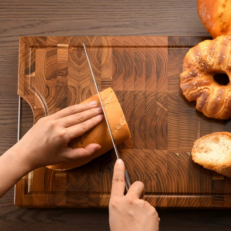 10-Inch Luxury Mirror Polished Carbon Steel Kitchen Bread Knife With Wooden Handle 4