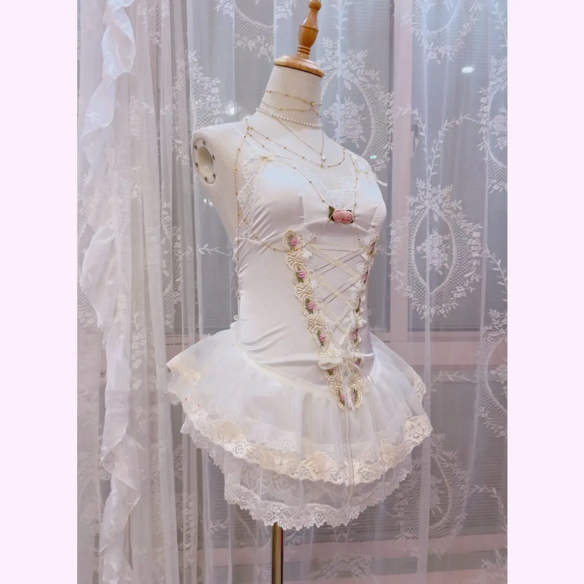 HFashion Solid Color And Made Lace Ballet Element Dress