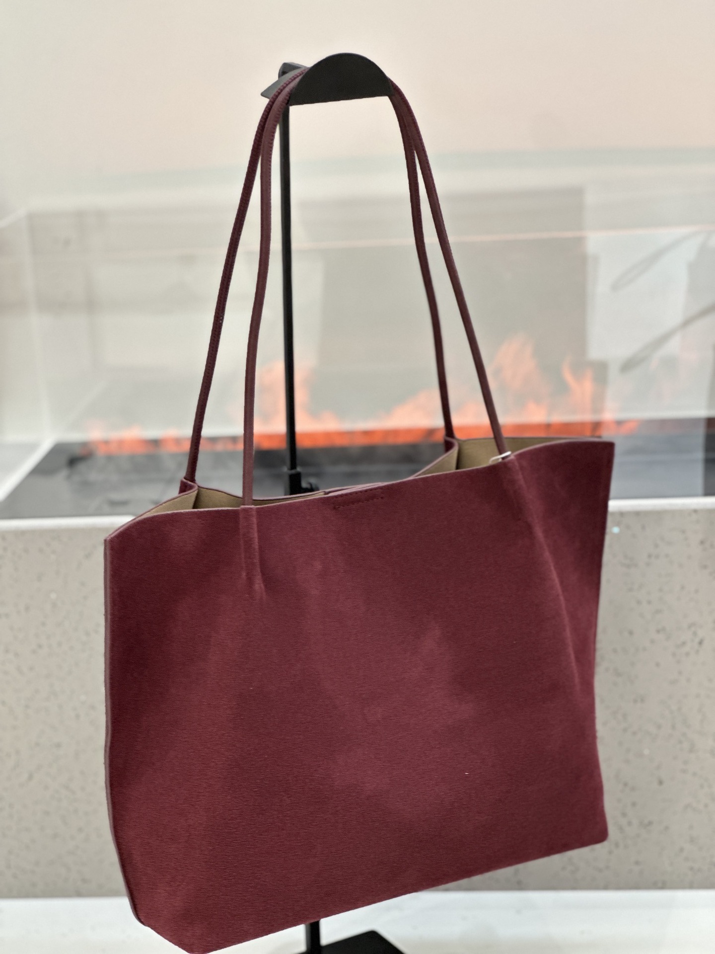 Sac fourre-tout en cuir mat minimaliste personnalisé automne-hiver – Image 5