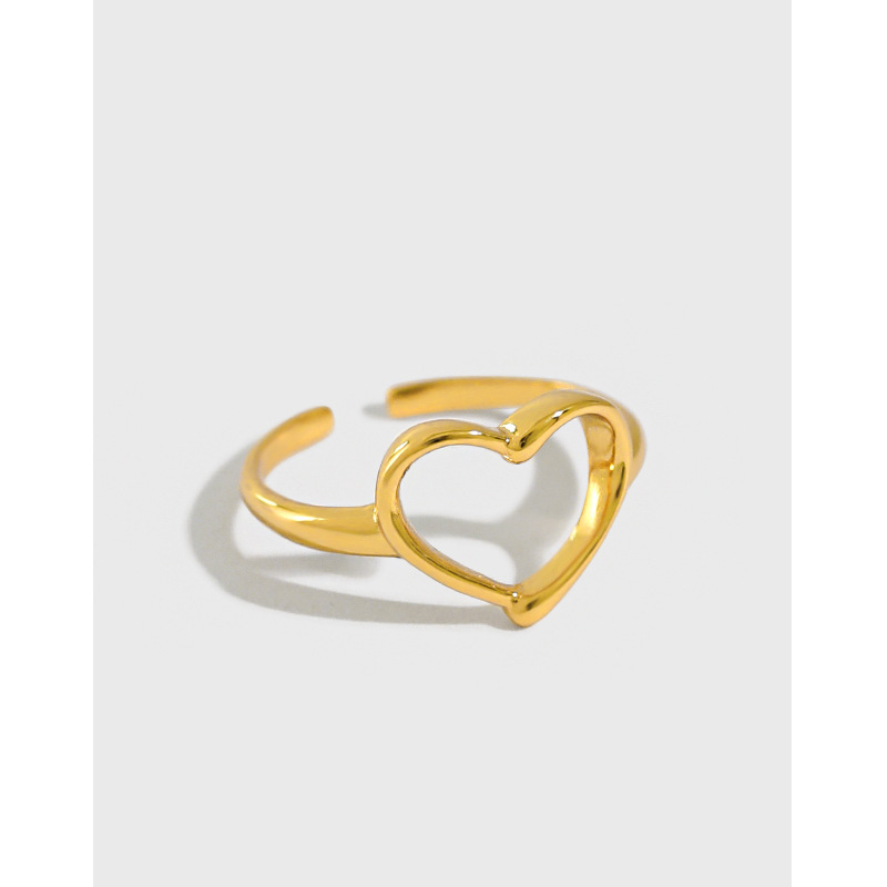 Versatile Heart Shaped Rings For Minimalist Personality