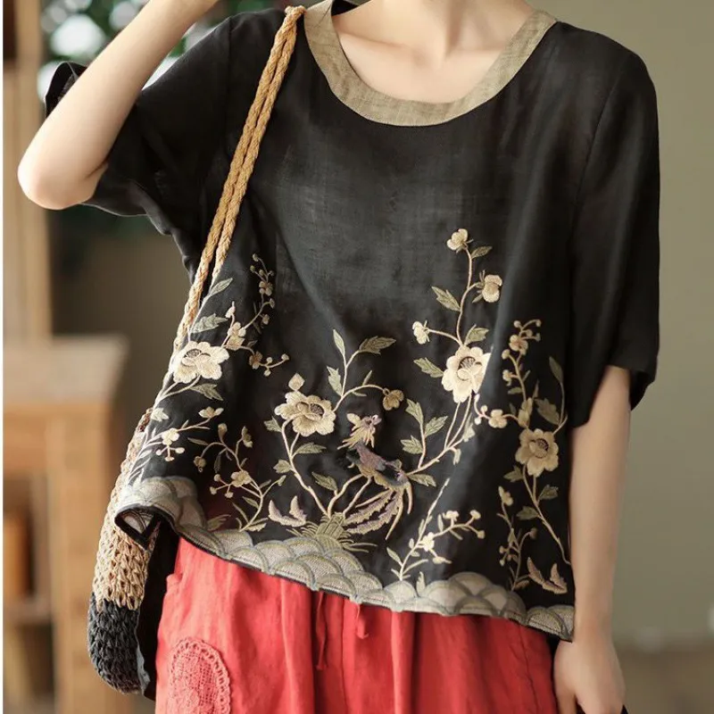 Art Retro Embroidery Top Colored Round Neck Pullover - Black