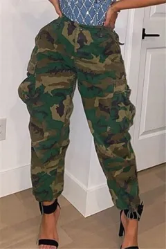 Women's Fashion Workwear Casual Camouflage Cropped Pants - Green - View 1