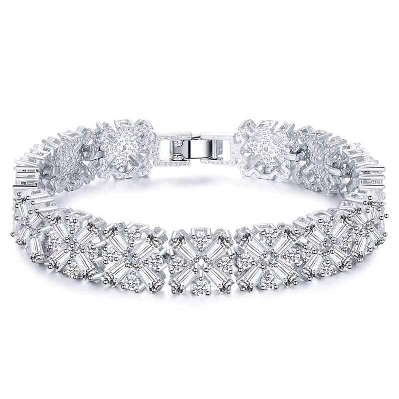 Women's Fashion Simple Copper Zircon Bracelet