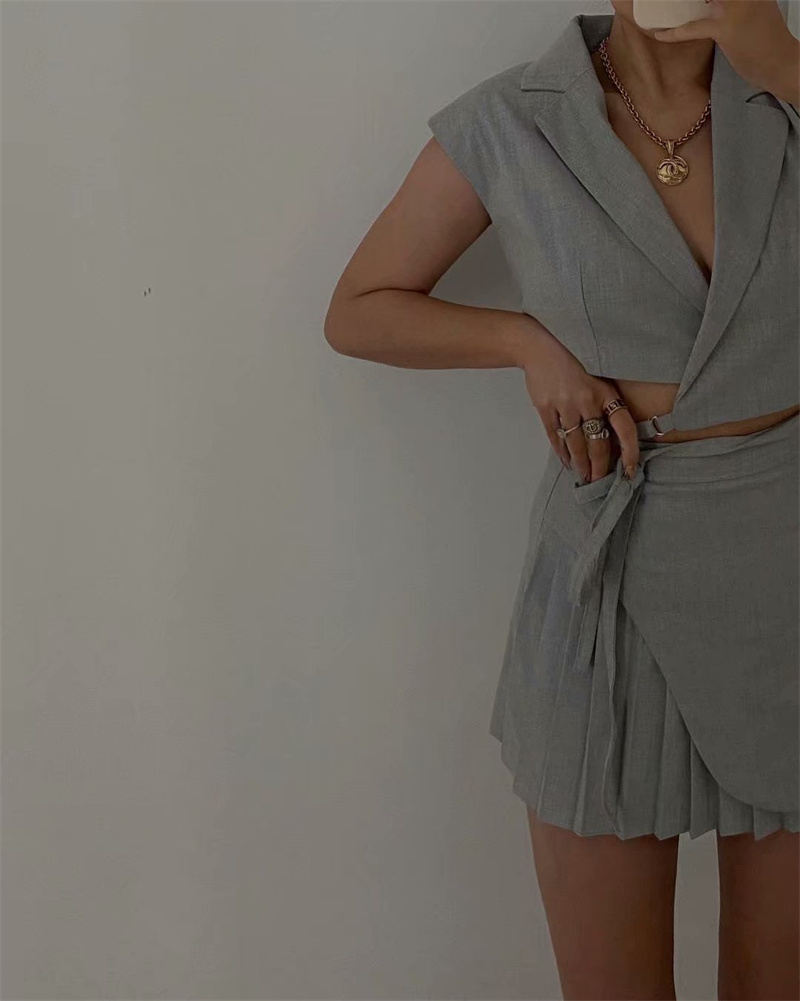 Retro Fried Street Fashion Suit Short Coat Waistcoat High Waist Pleated Skirt