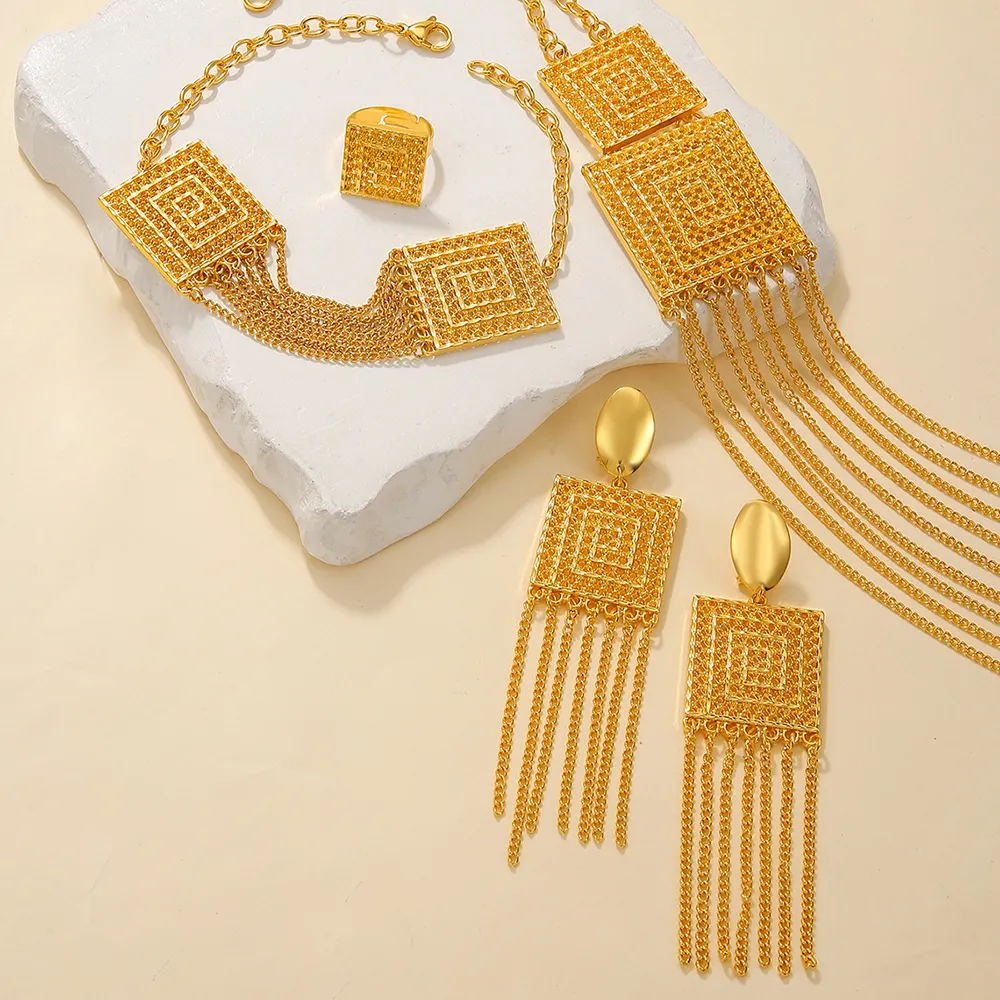 Fashion Ladies 18k Gold Plated Jewelry Set