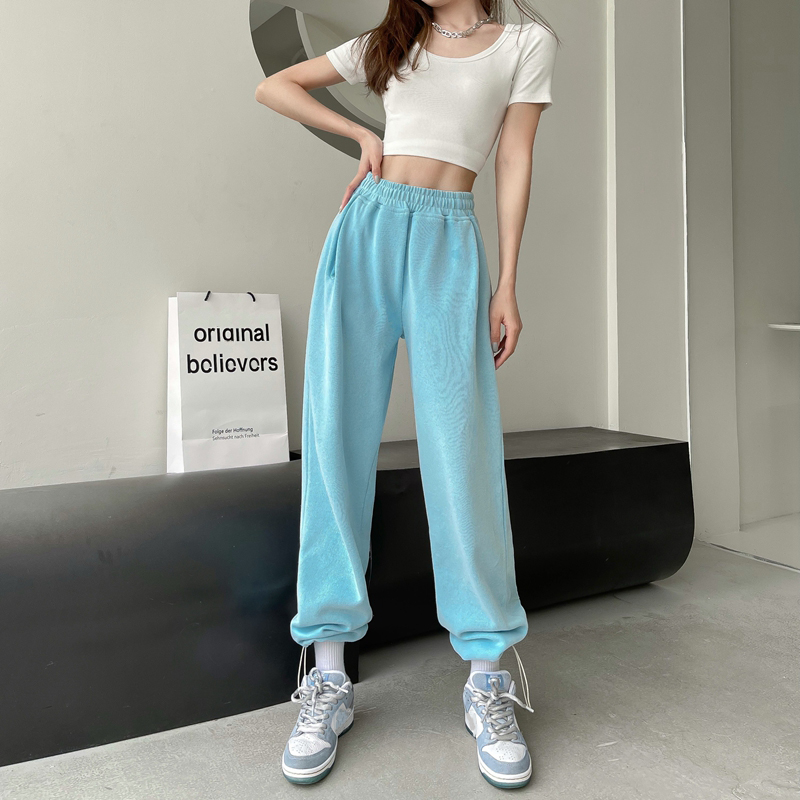 Title 1, Sports Pants Women