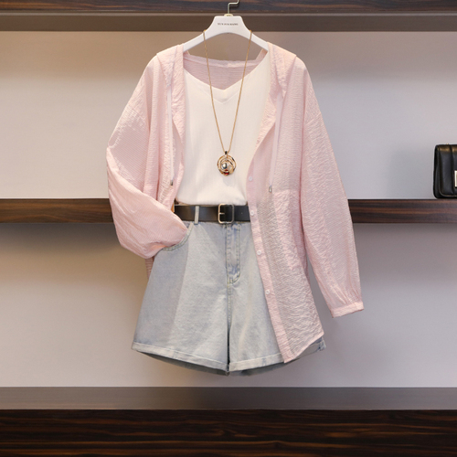 Retro New Age-reducing Sunscreen Shirt Denim Shorts Two-piece Suit