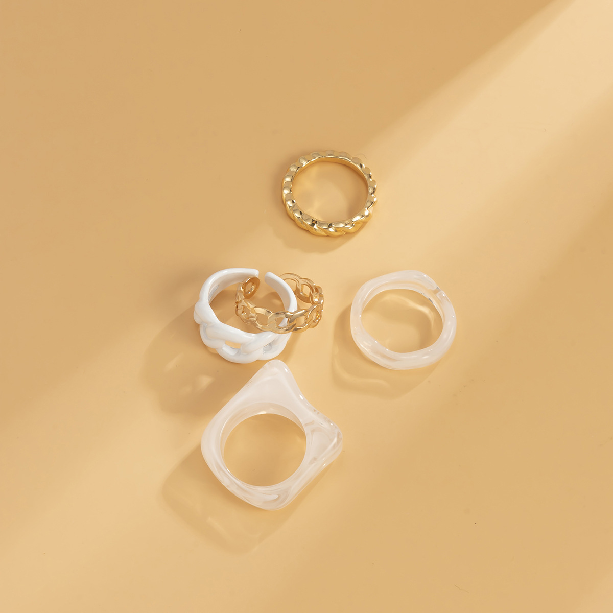 Simple Ins Wind Trend Metal Threaded Chain Ring