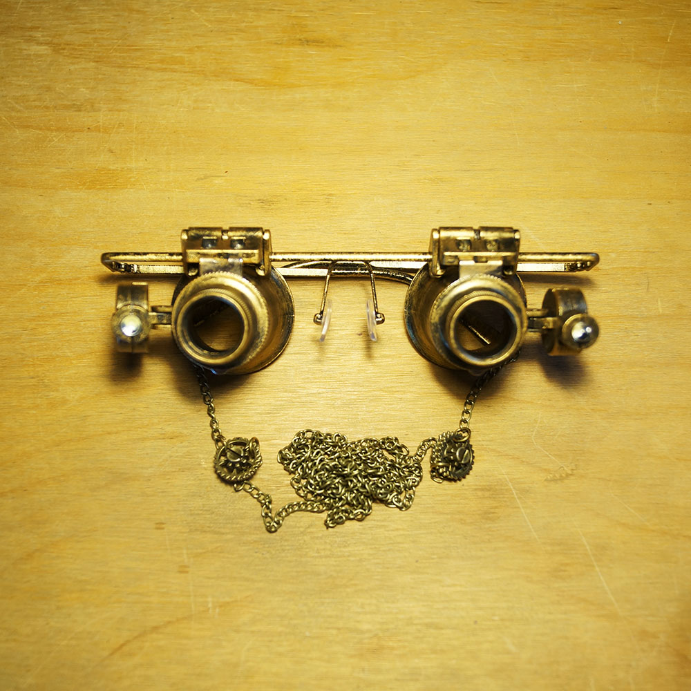 Bronze Retro Microscope Glasses With Light - Image 4