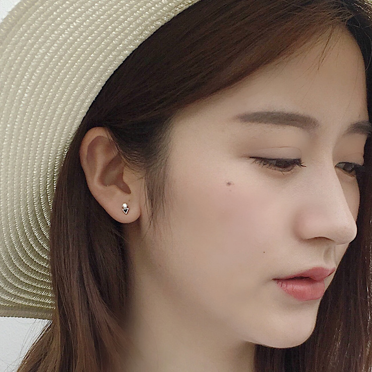 Sterling Silver Epoxy Fashion Stud Earrings Inlaid With Gemstone Triangle Ear Pin Ear Jewelry