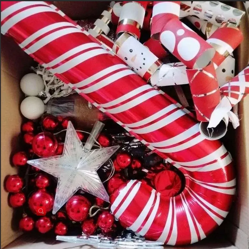 Holiday Party Christmas Crutch Balloons – image 3