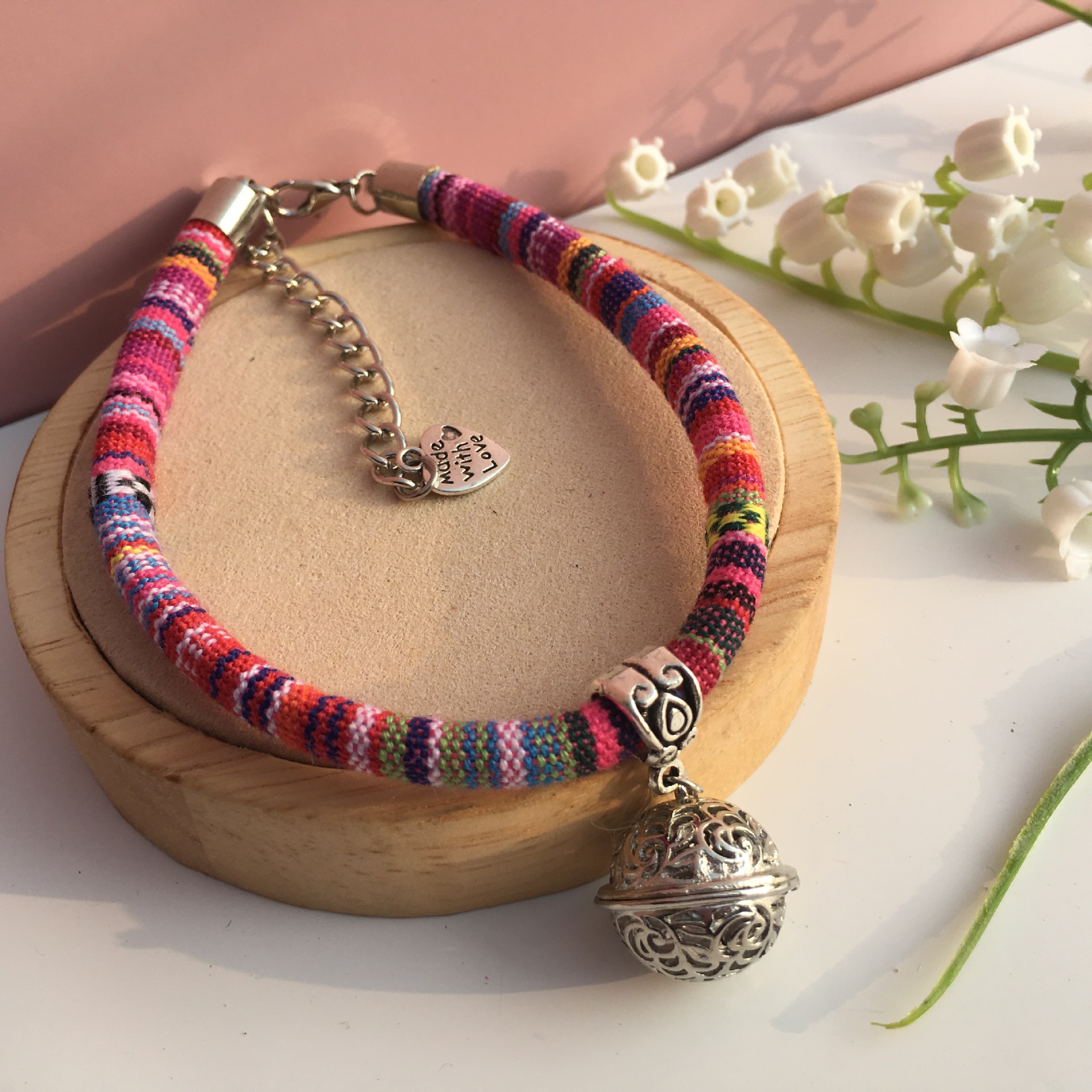 Dog Bells And Collars Prevent Dogs From Falling Out Of Favor Pink - Shop at LoveMi