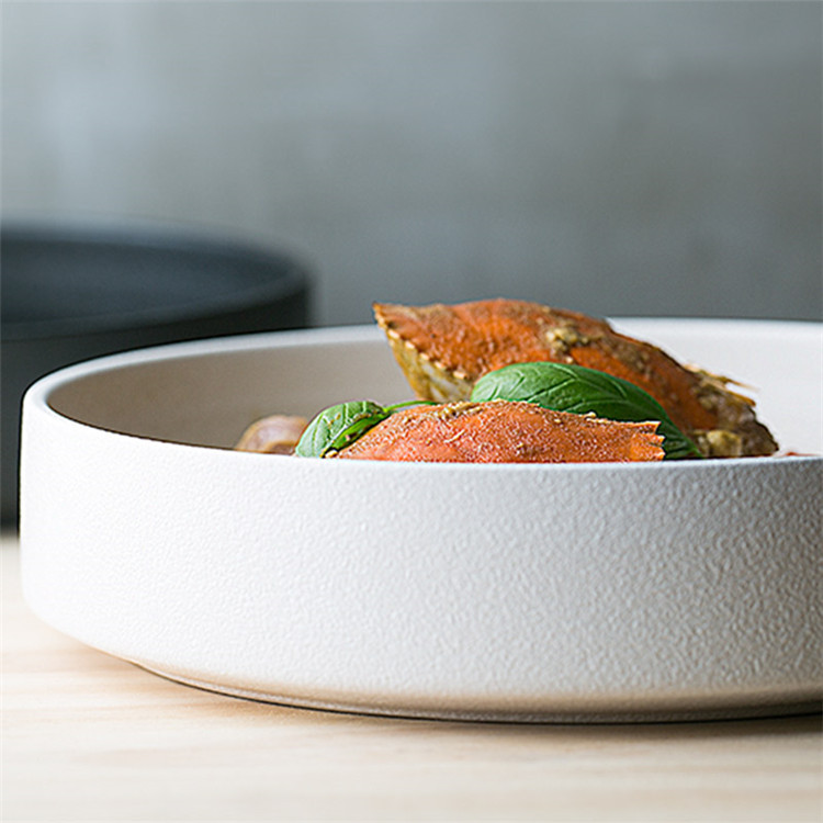Snow Glazed Ceramic Western Food Plate Round Creative Baked Rice Plate Salad