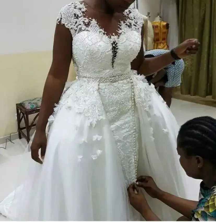 African Mermaid Detachable Lace Wedding Dress