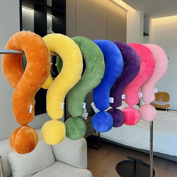 Question Mark Travel Neck Pillow产品图片：https://cf.cjdropshipping.com/3d1a473a-e672-41d5-b0c7-c3d2e77f60c0.png
Unique Question Mark Design产品图片：https://cf.cjdropshipping.com/f23bbf3f-792d-427c-8325-d624c8ac5e93.png