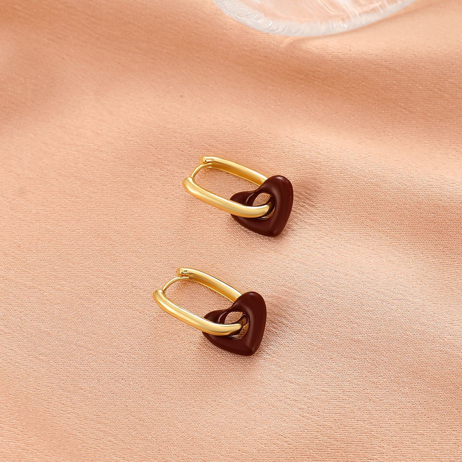 French Retro Wine Red Love Earrings Women Fashion Light Luxury