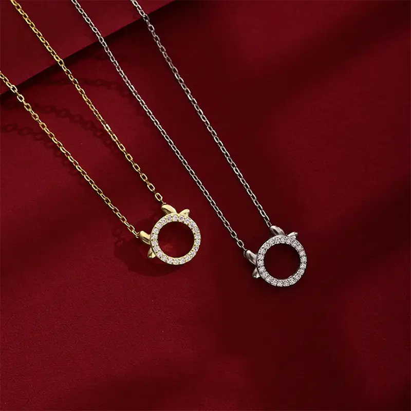 Round Oxhorn With Diamond Calf Necklace