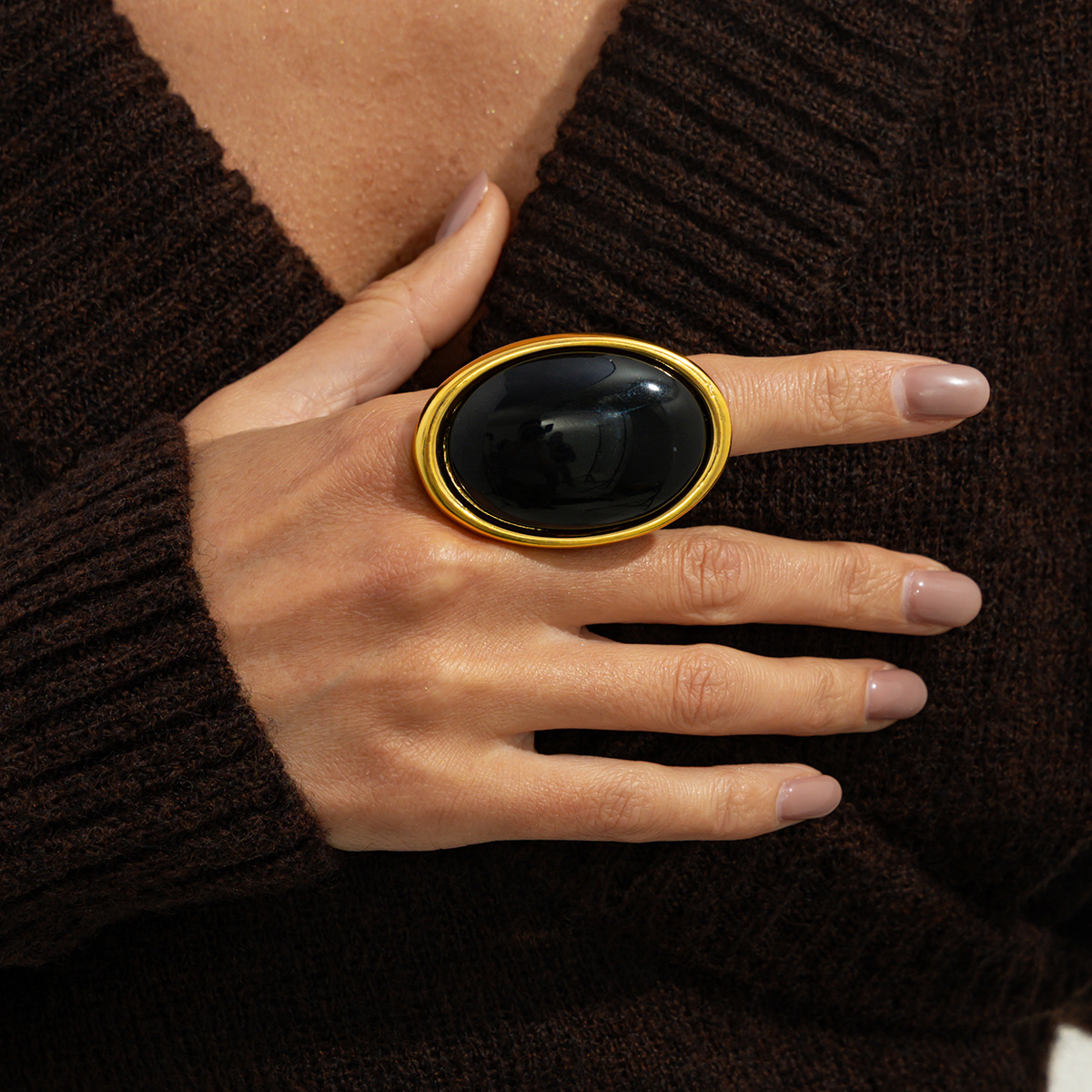 New Exaggerated Metal Vintage Inlaid Gem Ring, Personalized Sweet & Cool Premium Adjustable... thumbnail 3