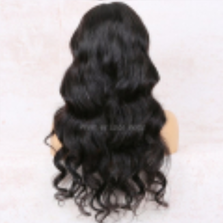 13x5 Lace Front Body Wave Middle Part Human Hair Wig Natural Color  Density — foto 5