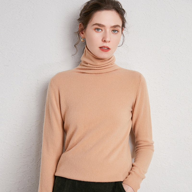 Title 10, Pile up collared cashmere sweaters