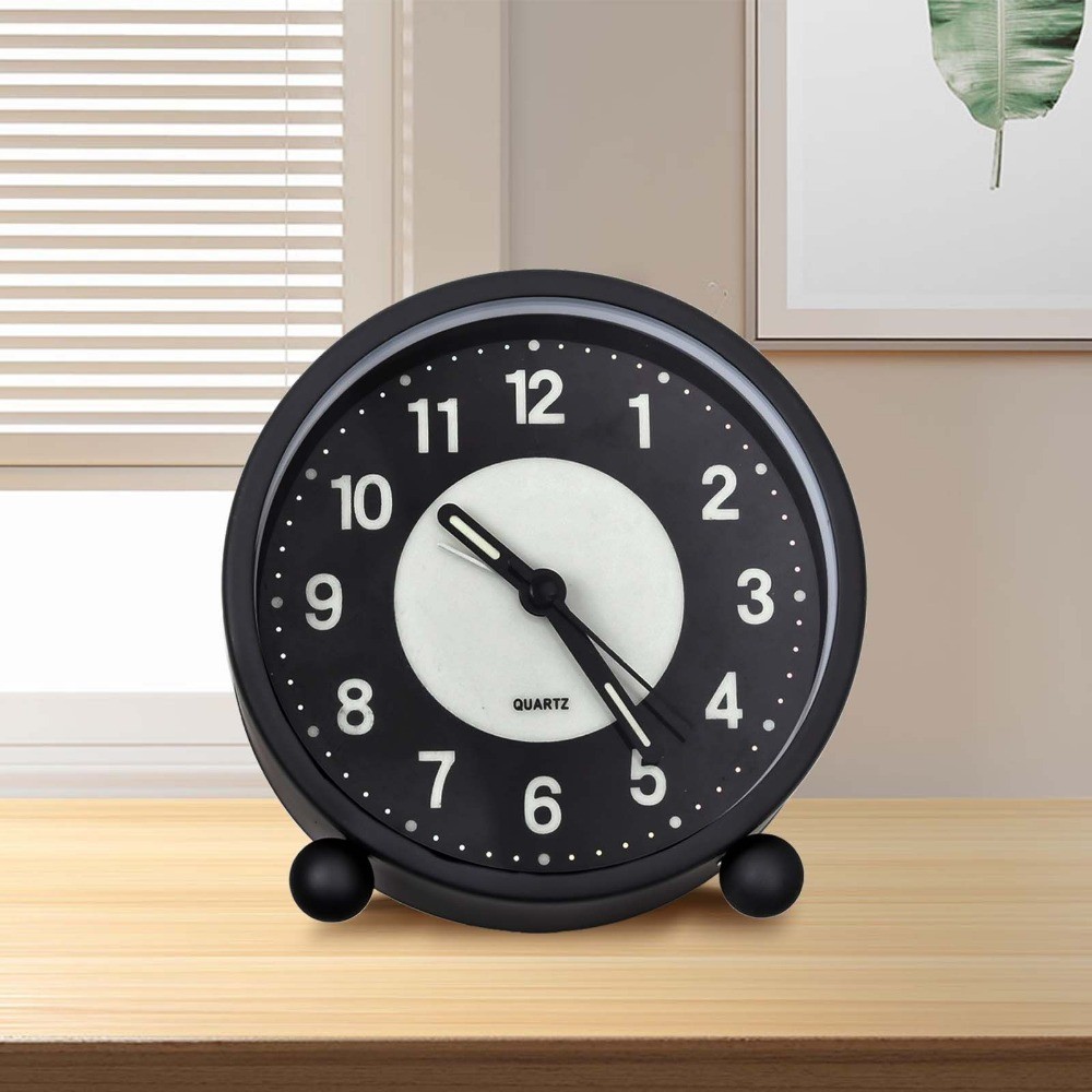 Black Silent Bedside Alarm Clock Non Ticking Glow-in-the-Dark Bedroom — image 9