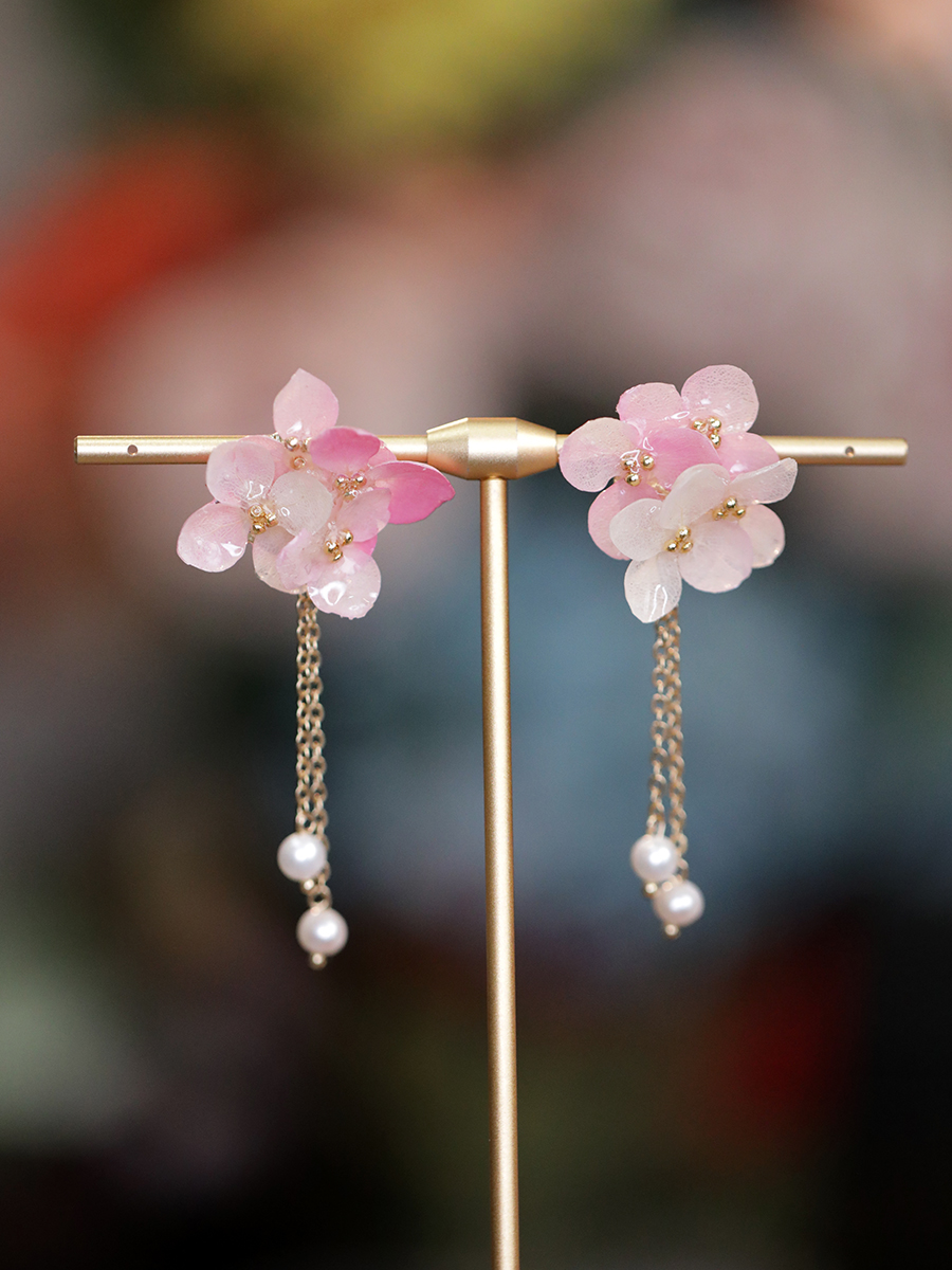 Title 3, Preserved Flower Earrings for Women, Small and ...