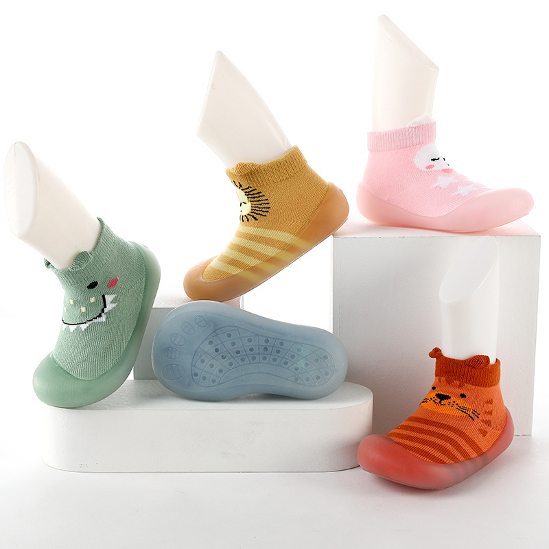 Title 4, Slip-sol Soft-soled Indoor Children