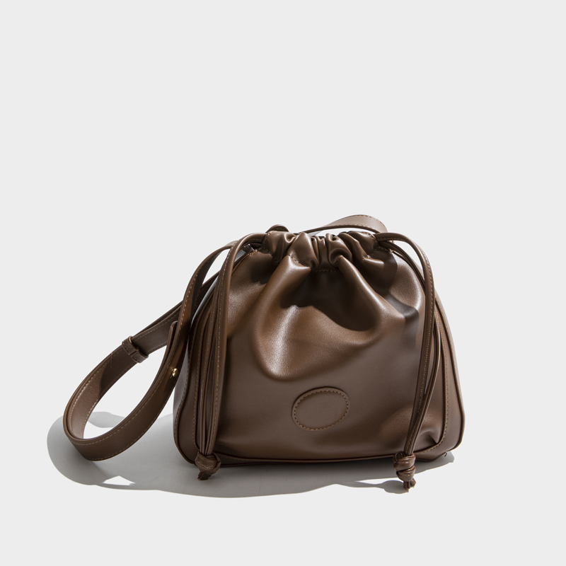 New Niche Design Autumn And Winter Bucket Messenger Bag