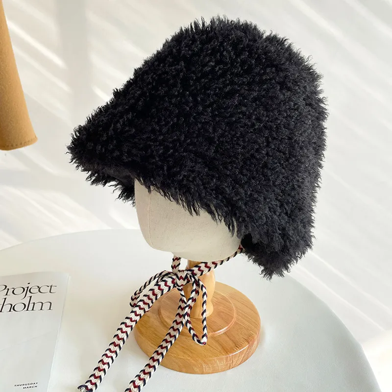 Cute Girl Ear Protection Thickened Plush Hat - Black