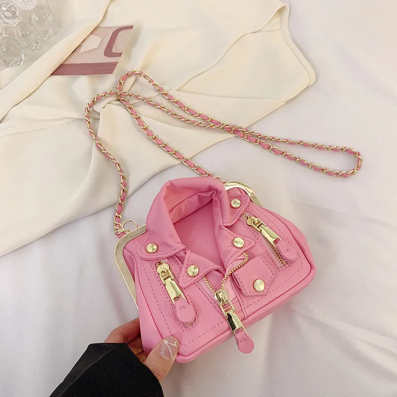 Women's Fashion Rivet Clothes Styling Chain One Shoulder Messenger Bag - Pink