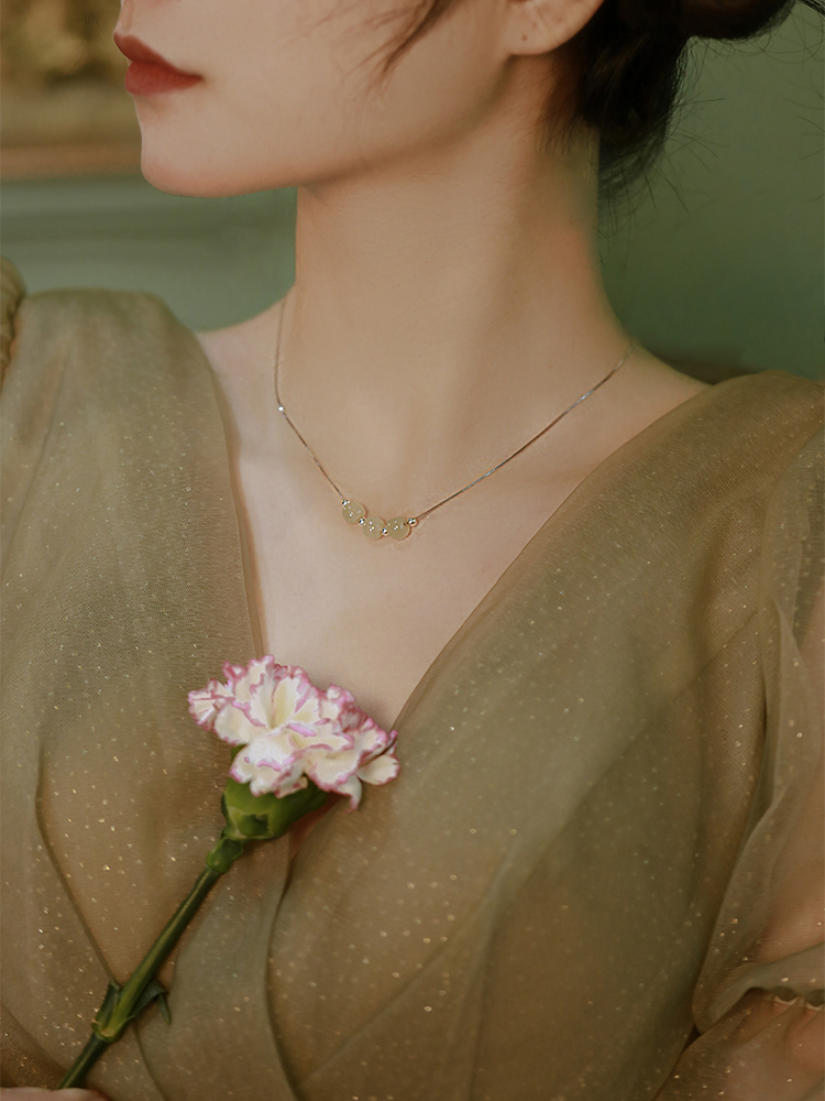 Women's Light Luxury Niche Sterling Silver Hetian Jade Necklace