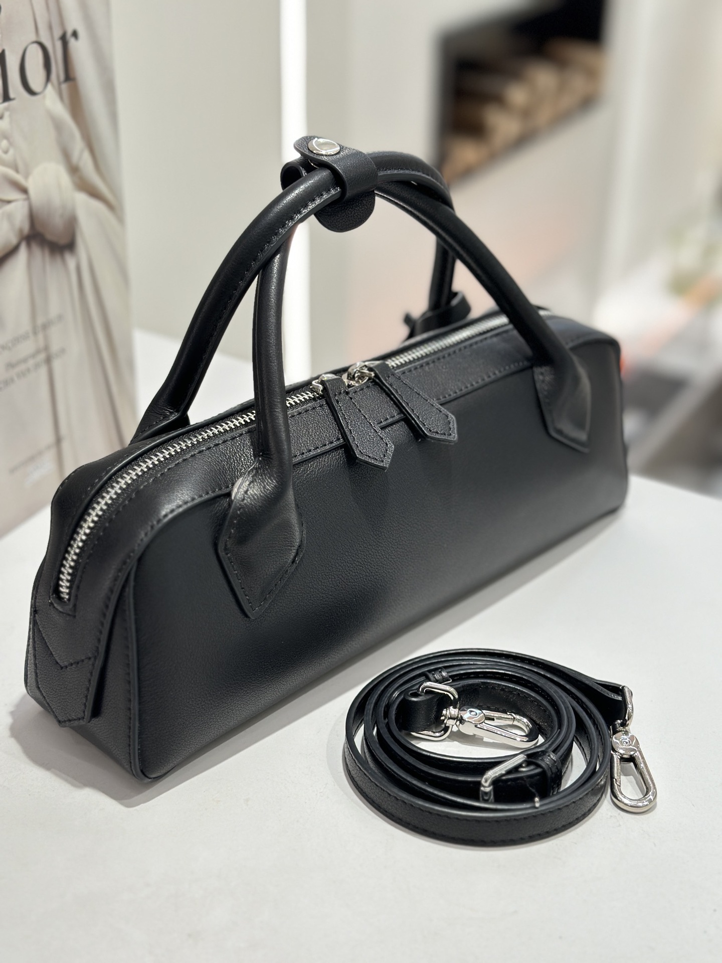 Cross-border New Top-grain Cowhide Baguette Bag, Single-shoulder Vintage Sausage Bag, Napa Leather Women's Handbag 6