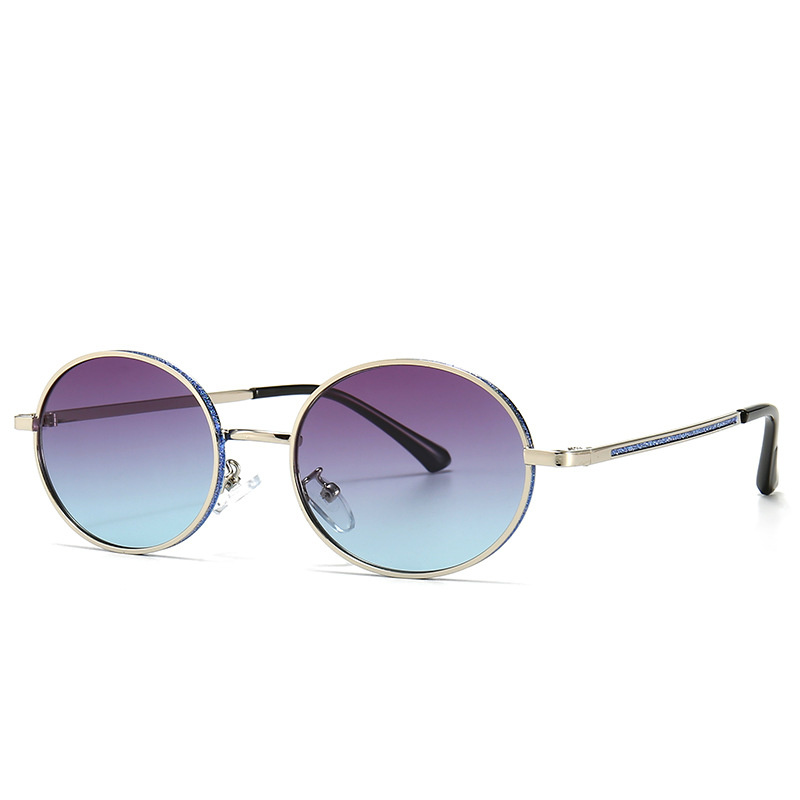 Title 4, Ladies oval sunglasses