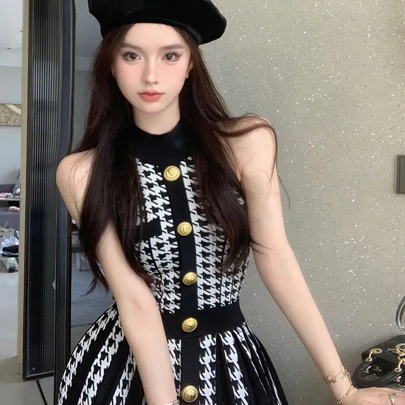 Women's Metal Buckle Classic Style Halter Waist Dress