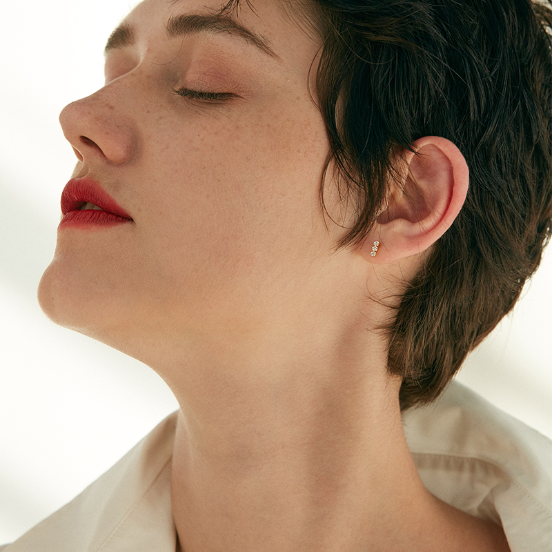 Ladies Fashion Hypoallergenic Ear Bone Earrings