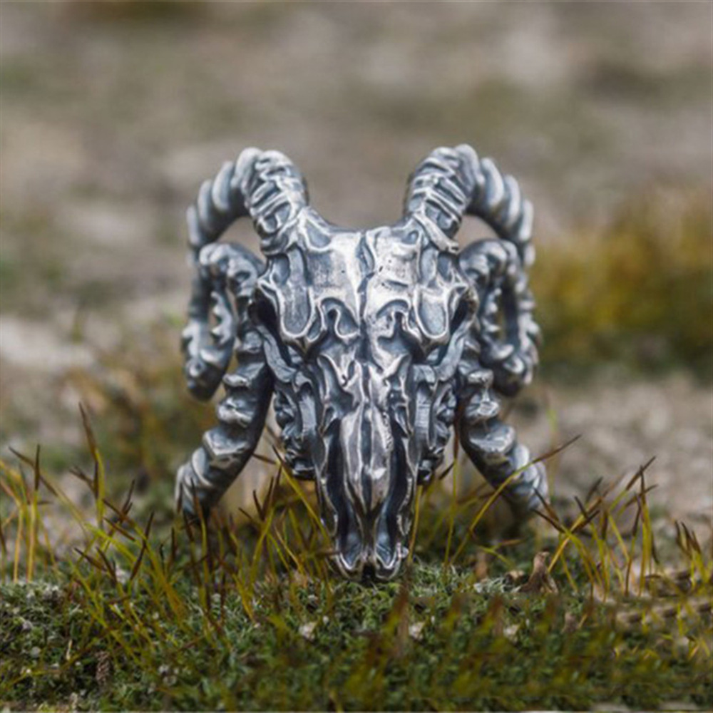 Popular Domineering Men's Sheep's Head Horn Ringy