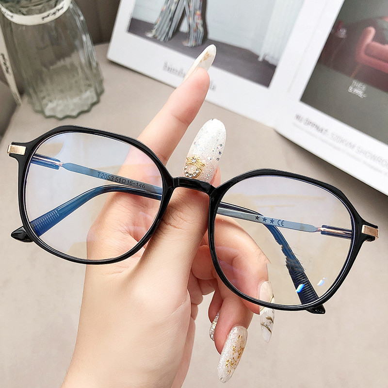 แว่นเล็กหลายเหลี่ยม retro