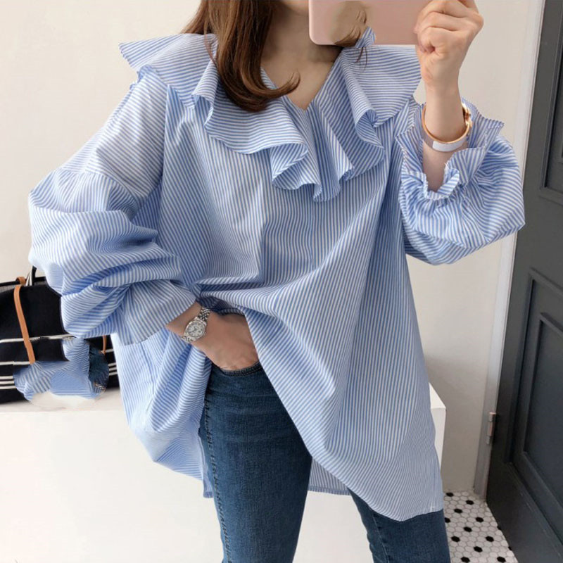 Title 2, Loose And Thin V-neck Shirt With Ruffled Pullover