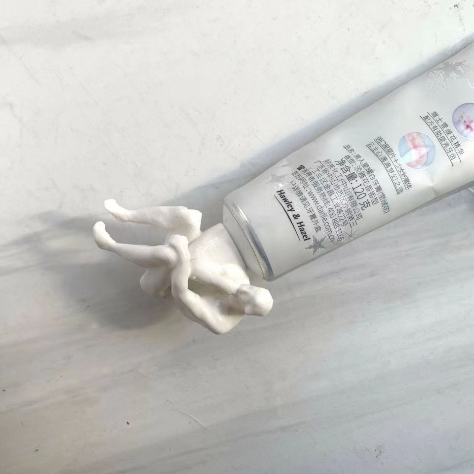 3D Printing Thinker Shit Villain Toothpaste Dispenser - Image 8