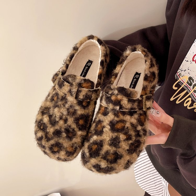 Fleece-Lined Suede Clogs, picture 3 of 3