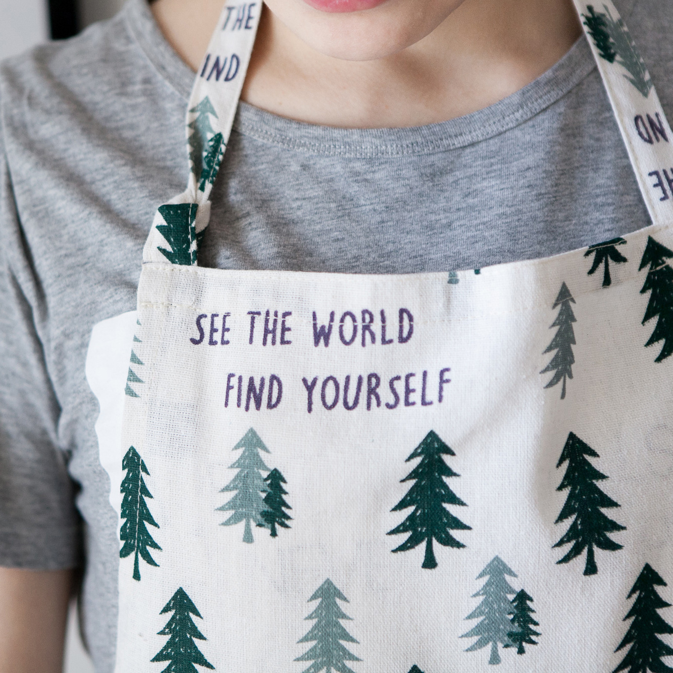 Title 5, Fawn plus cotton linen apron English printing a...